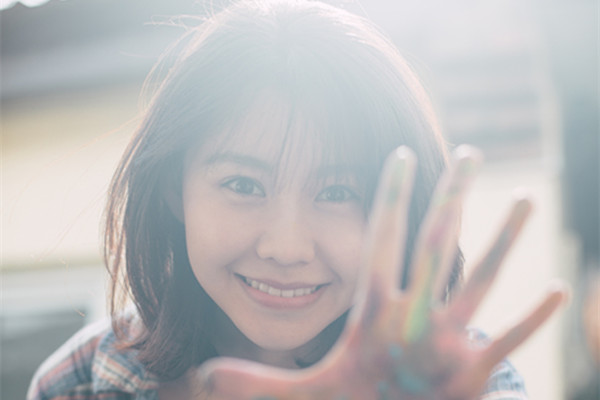 怒晴湘西花灵扮演者