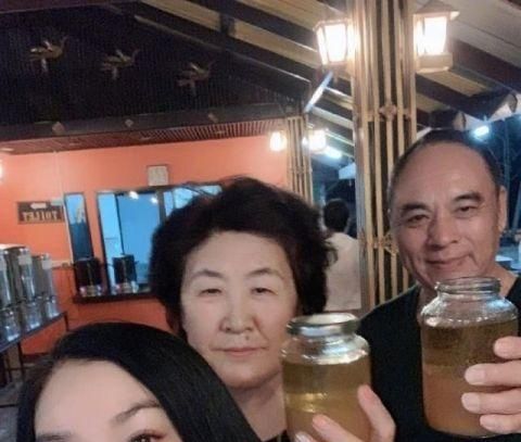 钟丽缇喝油排毒
