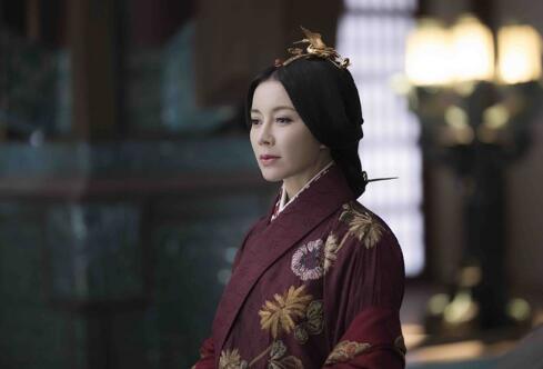 皓镧传华阳夫人姐姐有原型吗
