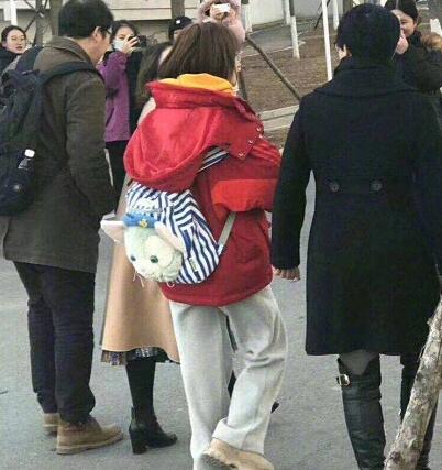 我家那闺女吴昕同款书包去哪买