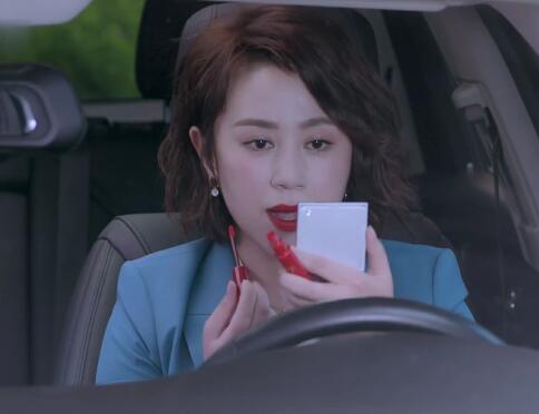逆流而上的你马丽口红是什么品牌的