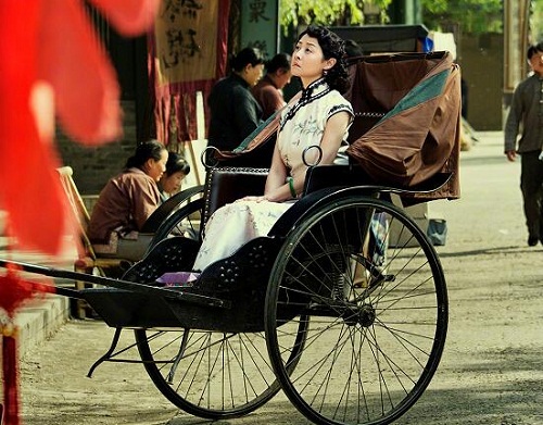 芝麻胡同严振声喜欢谁