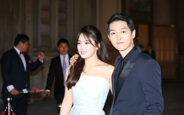宋慧乔否认离婚
