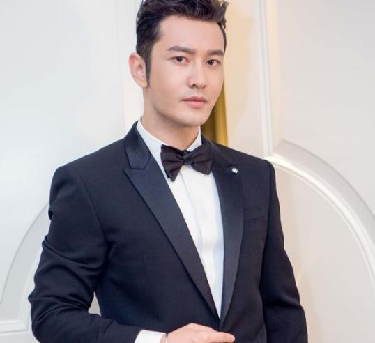黄晓明否认拒演流浪地球