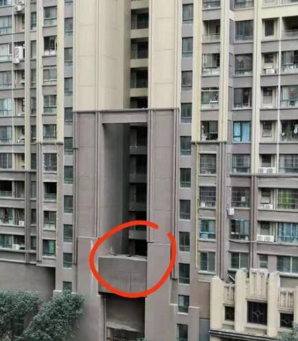 南宁母子坠楼身亡