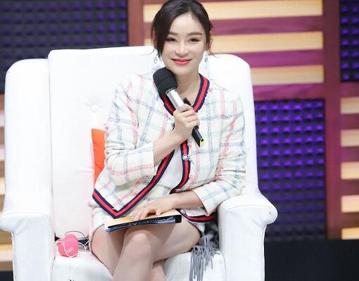声临其境袁姗姗衣服是什么牌子的