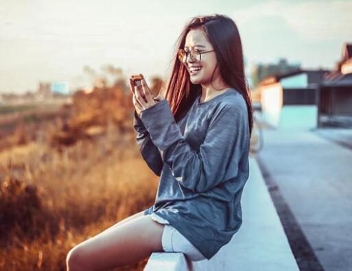已婚男人撩你的目的是什么