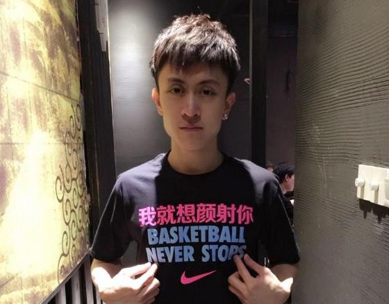 秦奋和王思聪到底谁有钱