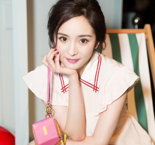 杨幂争女儿抚养权