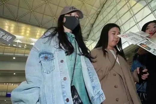 杨幂争女儿抚养权
