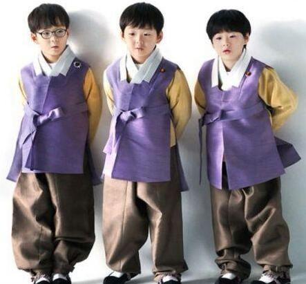 宋家三胞胎上小学