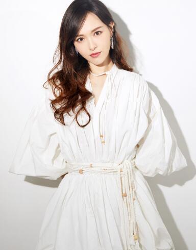 电视剧品质盛典唐嫣衣服品牌介绍
