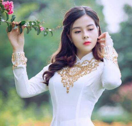 离异女人对你有好感的表现