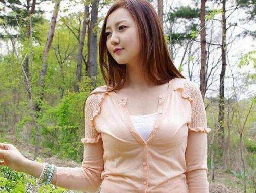 离异女人对你有好感的表现