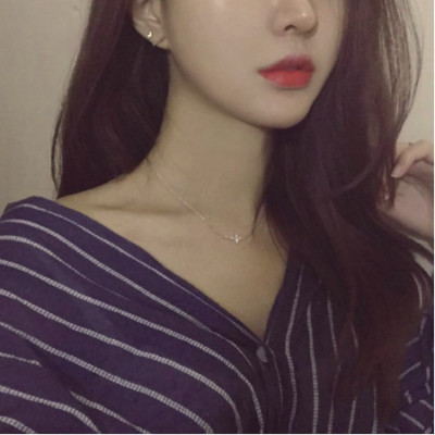与水果店的老板娘的故事