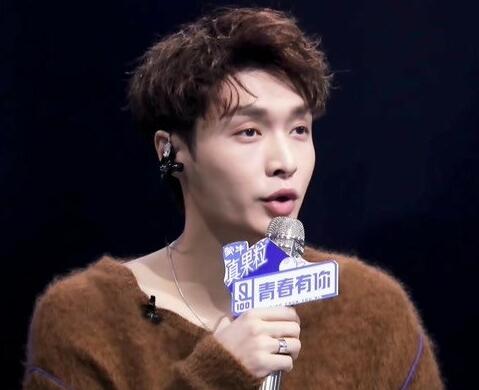 青春有你张艺兴被井柏然替换了吗
