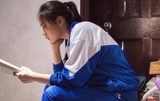 都挺好苏明玉小时候谁演的
