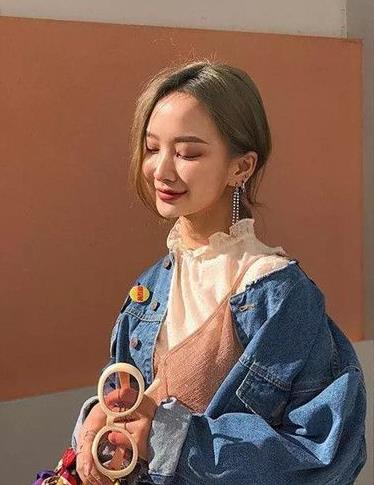 不知道怎么搭配衣服怎么办