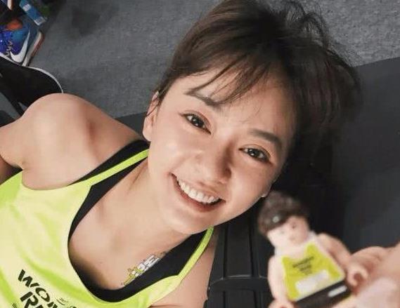 陈意涵出月子跑步