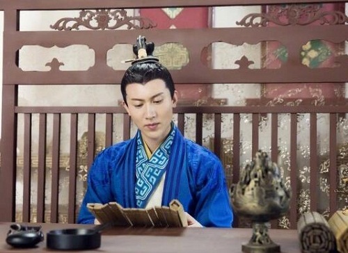 重耳传奇嬴月喜欢重耳吗