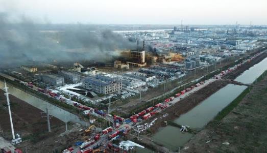 江苏爆炸12人遇难