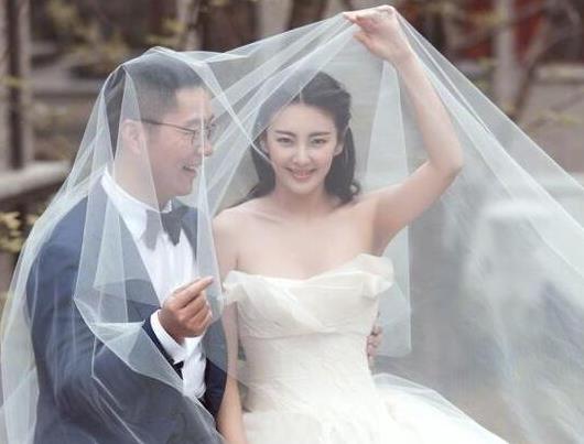 张雨绮离过几次婚了