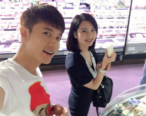 张丹峰和洪欣离婚了吗