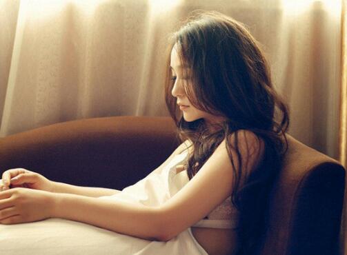 为了钱我成了富婆的小奶狗 做了绝色高贵美妇的奴隶