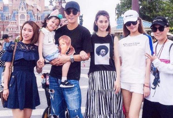 洪欣和张丹峰婚变是真的吗