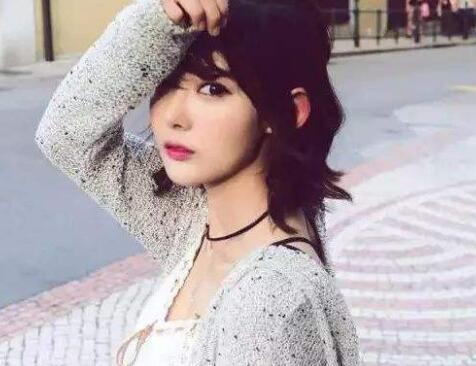 已婚女喜欢你的肢体语言