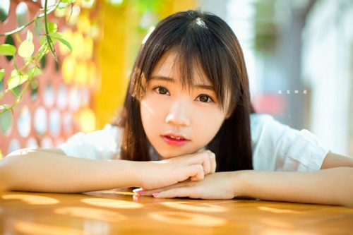 校花的第一次很嫩很紧