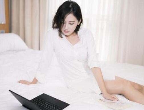 口述情感和老总发生亲密