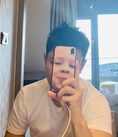 贾乃亮现在女朋友是谁