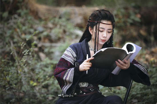 谭松韵的男朋友是谁