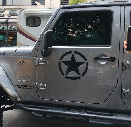破冰行动黄景瑜开的什么车