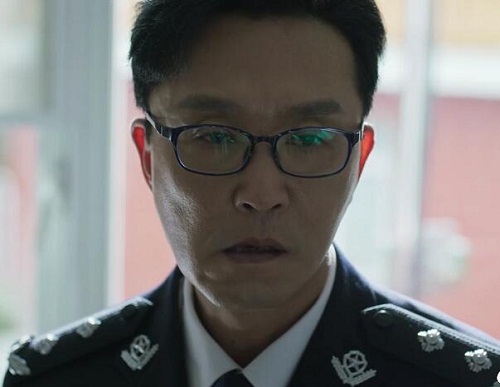 破冰行动李飞和赵嘉良什么关系