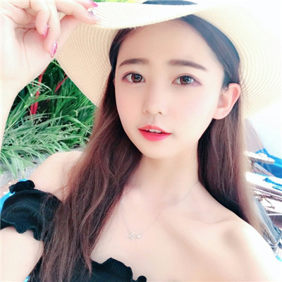 和校花合租的日子