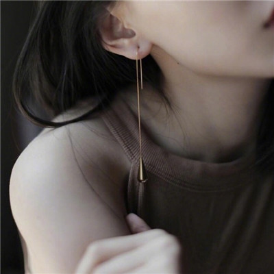 新任女教师不好惹