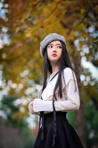 口述在车里下面被添