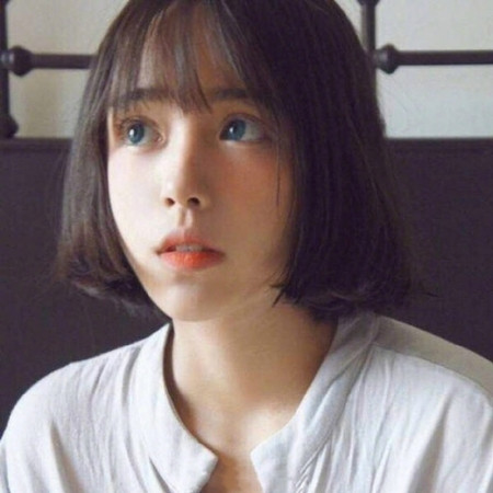 适合长脸的短发发型女