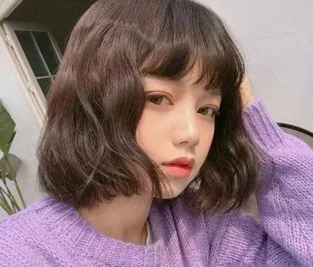 适合长脸的短发发型女