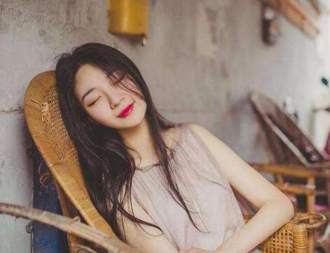 已婚女人放不下初恋的表现