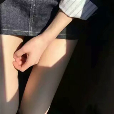 顽皮的女朋友闯大祸