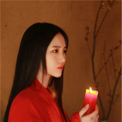 顽皮的女朋友闯大祸