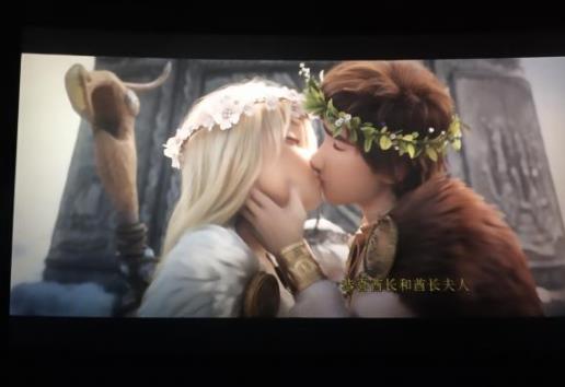 小嗝嗝和阿思翠德结婚没