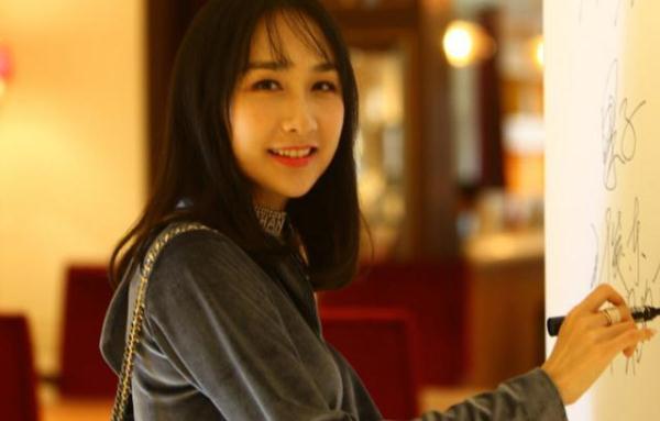 雷佳音的老婆叫什么名字