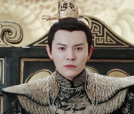 凤弈叶凝芝为什么成了贵妃