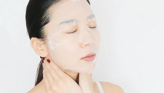 面膜刺痛感正常吗