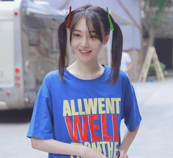 郑爽嘴角伤疤原因