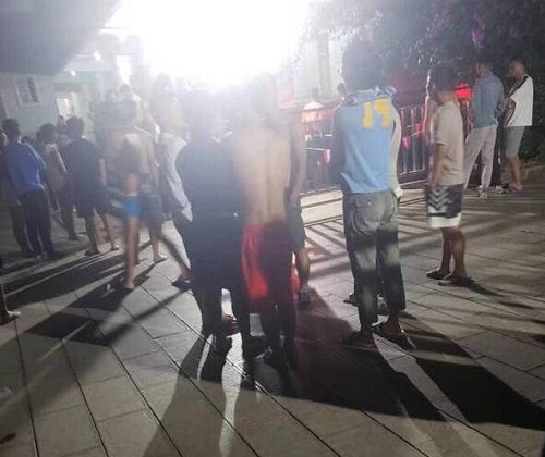 学生喝多以为地震